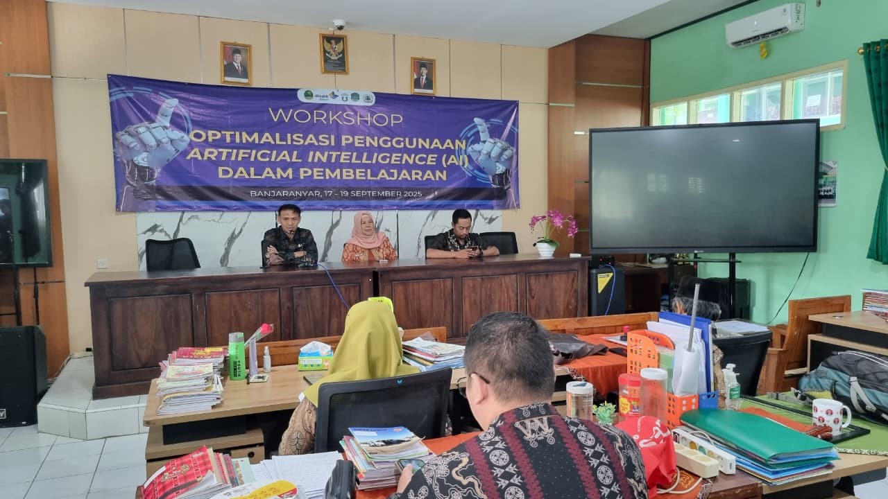 Workshop Optimalisasi Kecerdasan Buatan Untuk Menunjang Pembelajaran